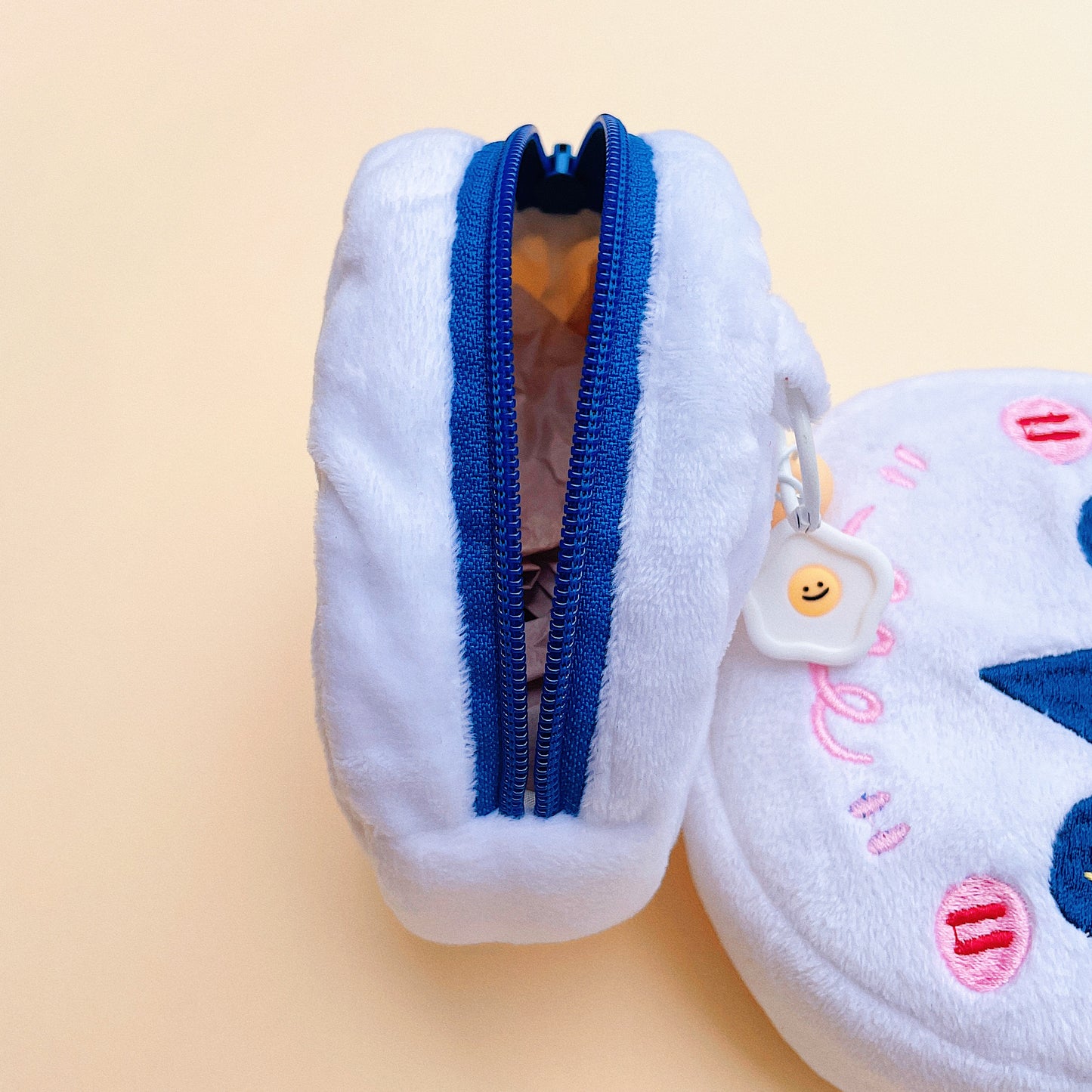Hedwig the Owl - Furry Pouch