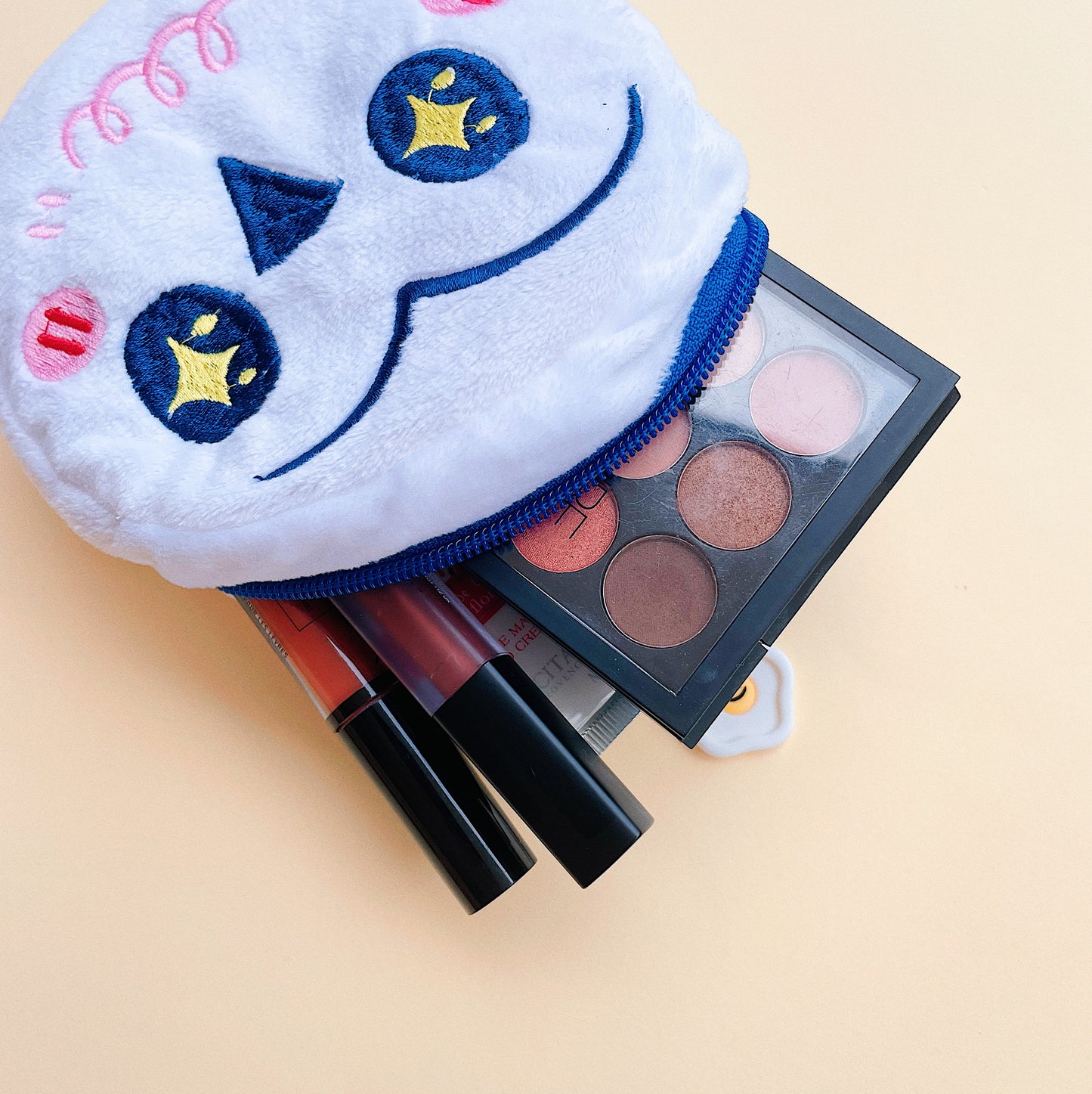 Hedwig the Owl - Furry Pouch